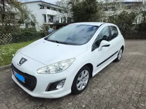 Peugeot 308 308 100 VTi Urban Move First Edition