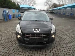 Peugeot 3008 Premium/KLIMA/EUR05/HU/AU BIS 10/2027