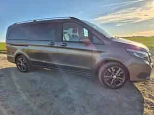 Mercedes-Benz V 250 V-Klasse Diesel (BlueTEC) d lang 4Matic 7G-TRONIC Edition