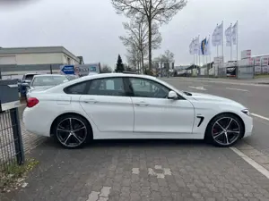 BMW 430 i Gran Coupe Sport Line NAVI LED FINANZIERUNG Bild 3