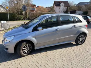 Mercedes-Benz B 200 B 200 (245.233)