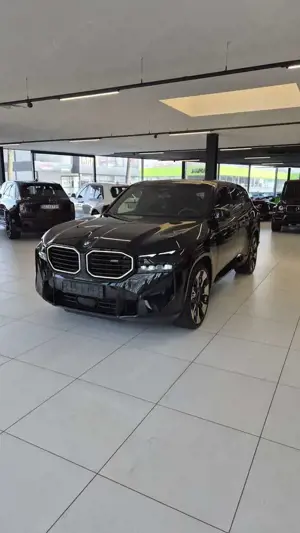 BMW XM 4.4-V8 BW/HUD/Massage/AHK/Alcantara NP194.550€
