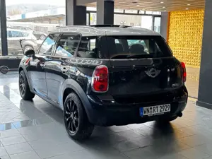 MINI Others Cooper D*Countryman*PANO*NAVI*LEDER*AMBIENT*ALU* Bild 5