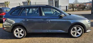 Skoda Fabia FABIA COOL PLUS KLIMA SHZ PDC LM BT RELING SH Bild 3