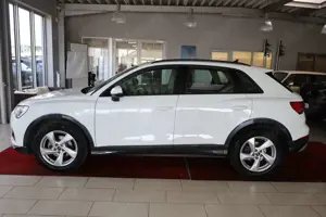 Audi Q3 35 TFSI advanced LED*Carplay* Bild 2