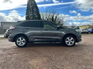 Ford Edge ST-Line 4x4*HU 12/2026*105.000 km* Bild 4