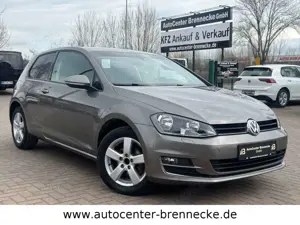 Volkswagen Golf VII Lim. Allstar BMT*Shzg*PDC*Tempomat*