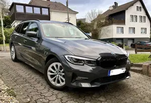 BMW 318 d Touring Laser/HUD/Stdhzng/Digital/ACC