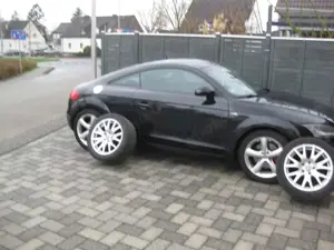 Audi TT TT Coupe 1.8 TFSI,Xenon,Navi,Leder,