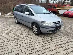 Opel Zafira Zafira 1.8 16V Elegance