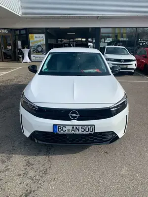 Opel Corsa F Edition AUTOMATIK Bild 3