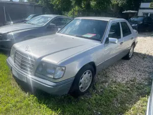 Mercedes-Benz E 280 Facelift Automatik Klima ABS Tempomat