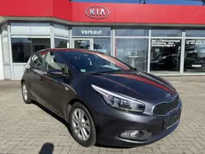 Kia Ceed / cee'd 1.4 CVVT Vision