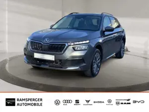 Skoda Kamiq 1.5 TSI Tour AHK LED Navi Keyless Kamera P