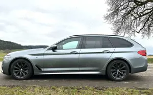 BMW 520 520d Touring Aut. M Sport HUD/AHK/DAB/Laser