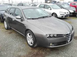 Alfa Romeo Sportwagon 2.0 JTDM 16V 100 kW Turismo XENON KLIMAA ALU PDC Bild 3