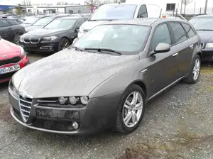 Alfa Romeo Sportwagon 2.0 JTDM 16V 100 kW Turismo XENON KLIMAA ALU PDC