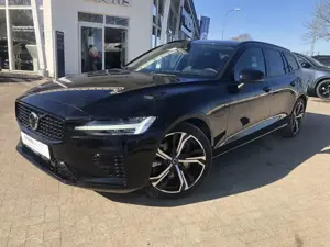 Volvo V60 T6 Plus Dark AWD Recharge Plug-In Hybrid