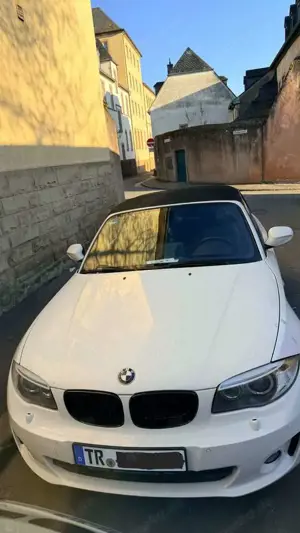 BMW 118 118i Cabrio Bild 2