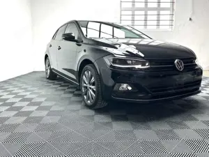 Volkswagen Polo Polo VI 1.6 TDI DSG Highline 1.Hand LED Bild 3