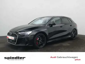 Audi RS3 TFSI quattro S-tronic / Vmax280