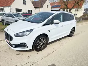 Ford S-Max S-MAX Titanium AWD, DSG, 2.0 ,190 PS,AHK
