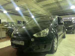 Ford S-Max Titanium*2.HAND*TÜV+AU 07.2027*AHK*7-SITZE