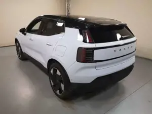 Volvo EX30 Ultra 2WD Pure Electric Bild 2