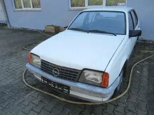 Opel Ascona Ascona c GL Bild 2