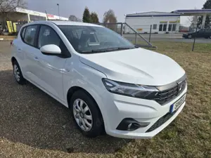 Dacia Sandero Bild 1