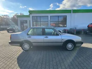 Volkswagen Jetta 1.8 Flair Bild 5