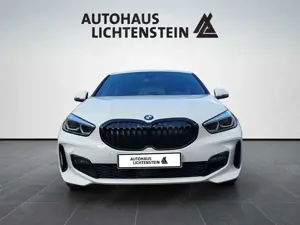 BMW 118 118 i M-Sport / M-Technik Navi PDC Tempom Winterpa Bild 2