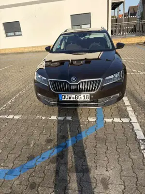 Skoda Superb Combi 1.6 TDI DSG Style