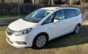 Opel Zafira Tourer ON Start Stop