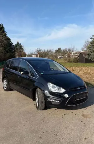 Ford S-Max Titanium (02.2010->)