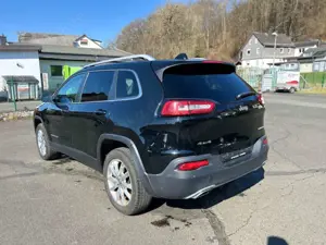 Jeep Cherokee Bild 4