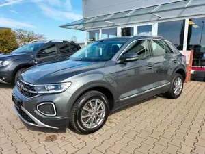 Volkswagen T-Roc Bild 2