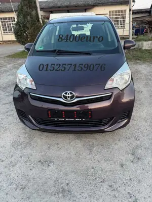 Toyota Corolla Verso 1.8 VVT-i Sol