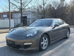Porsche Panamera 1.HD*48TKM!!!* 1JAHR GARANTIE + TÜV NEU