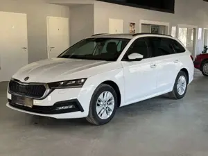 Skoda Octavia Combi 2.0 TDI Matrix/PDC/LED/ACC/Navi