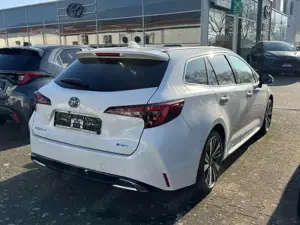 Toyota Corolla Touring Sports Hybrid Teamplayer / CarPlay  Andro Bild 4