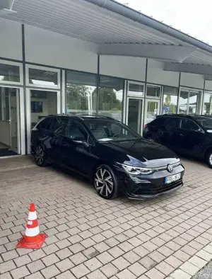 Volkswagen Golf Variant 2.0 TDI SCR DSG R-Line