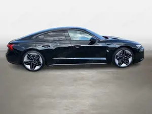 Audi e-tron GT quattro MMI Navi plus Panoramadach Bild 3