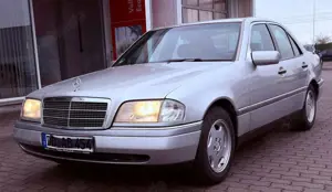 Mercedes-Benz C 280 Elegance Automatik Lederausstattung