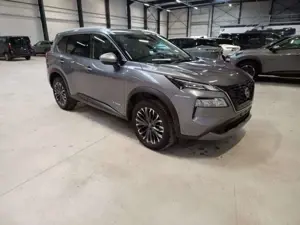 Nissan X-Trail 1.5 VC-T e-Power N-Connecta HUD 19"