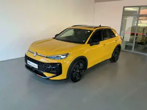 Volkswagen T-Roc 1.5 eTSI R-Line | AHK | IQ.LIGHT | Pano