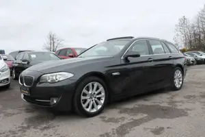 BMW 523 i Aut. LEDER NAVI XENON PANORAMA RFK