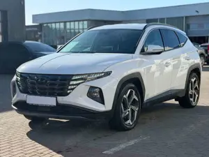 Hyundai TUCSON 1.6 T-GDI PHEV *Navi*ACC*LED*RFKamera*