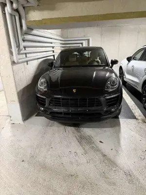 Porsche Macan Neuwertig, Wenig Gelaufen 1x Hand Bild 3