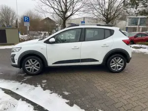 Dacia Sandero Stepway Comfort TCe 90 Automatik Bild 2